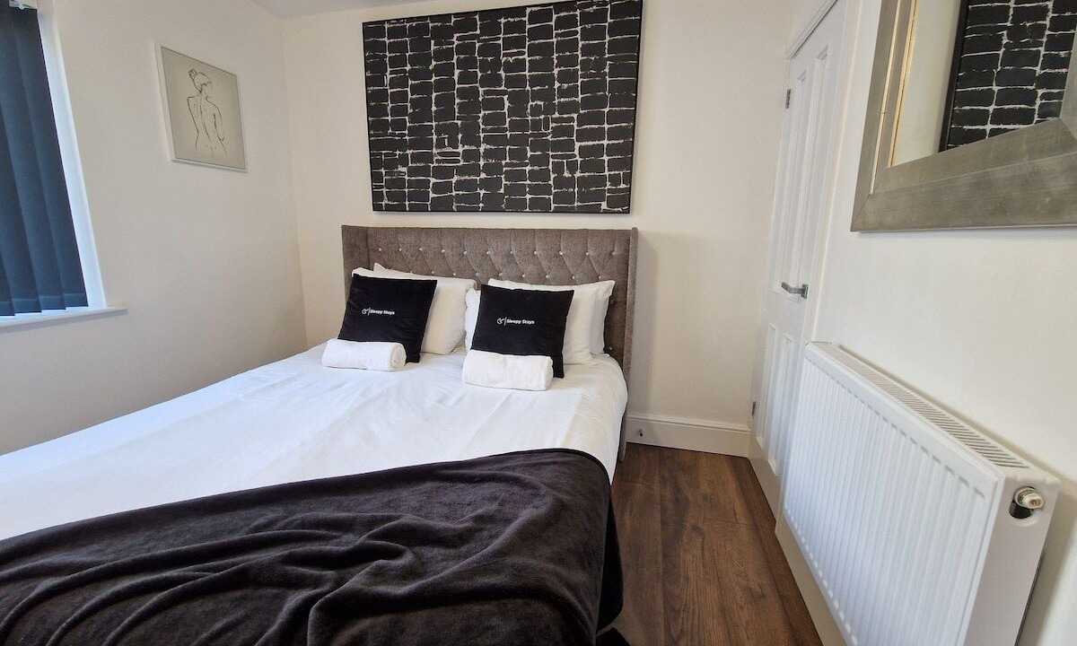 Photo of Bedroom in Cwmtaf