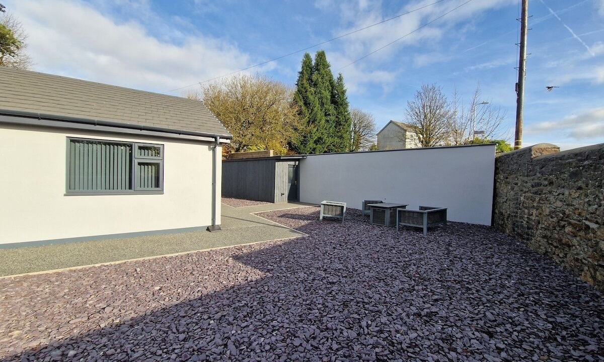 Photo of Patio Balcony in Cwmtaf
