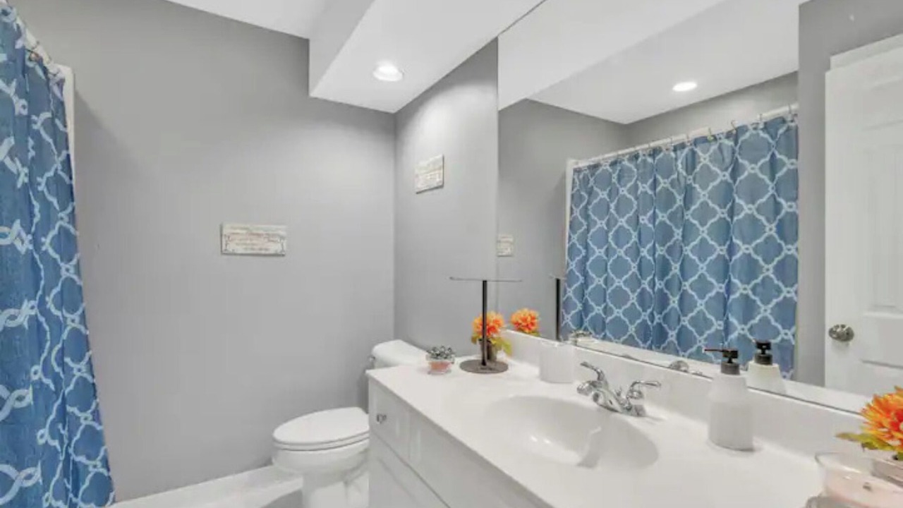 Photo of Bathroom in Hampton