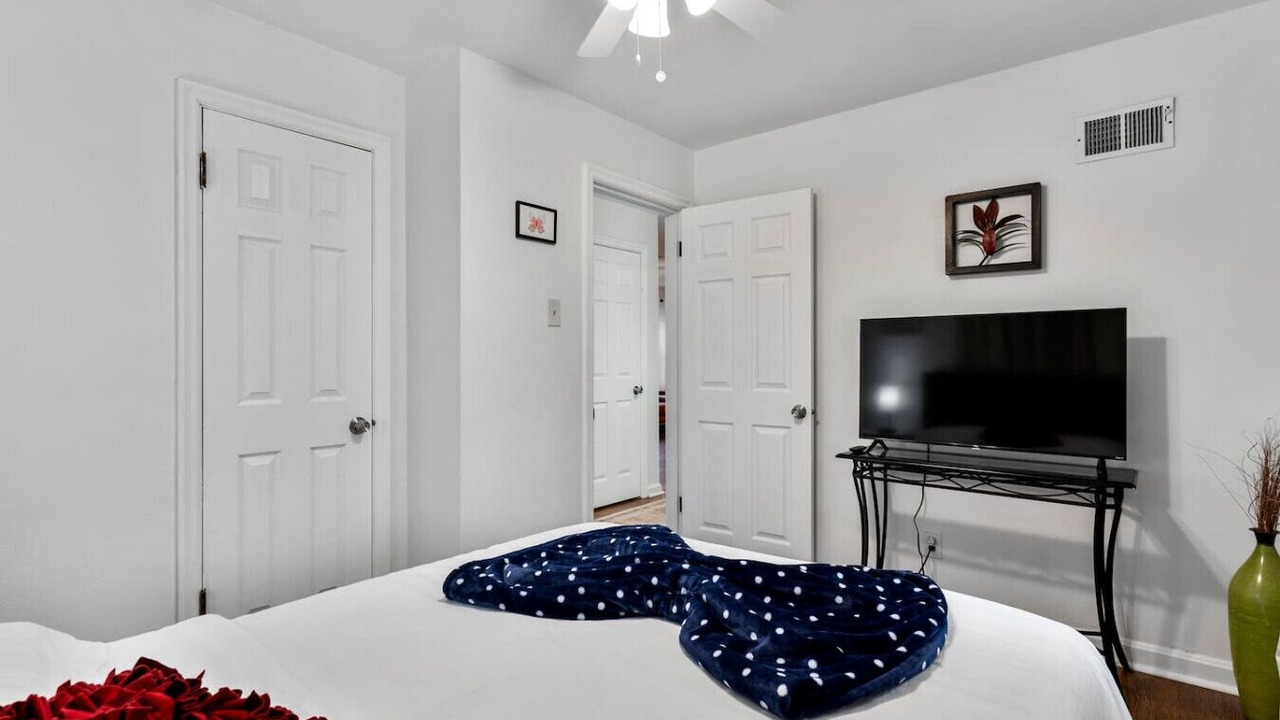 Photo of Bedroom in Northampton