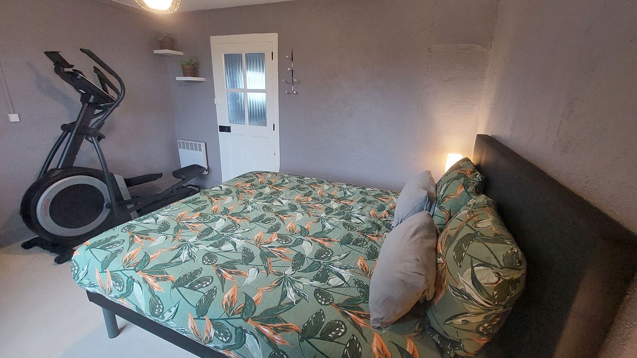 Photo of Bedroom in Saint-Aubin-en-Charollais