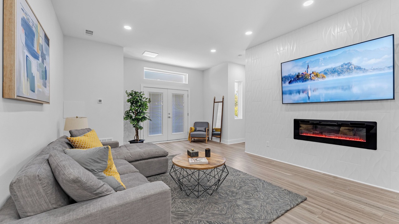 Photo of Livingroom in West Dallas