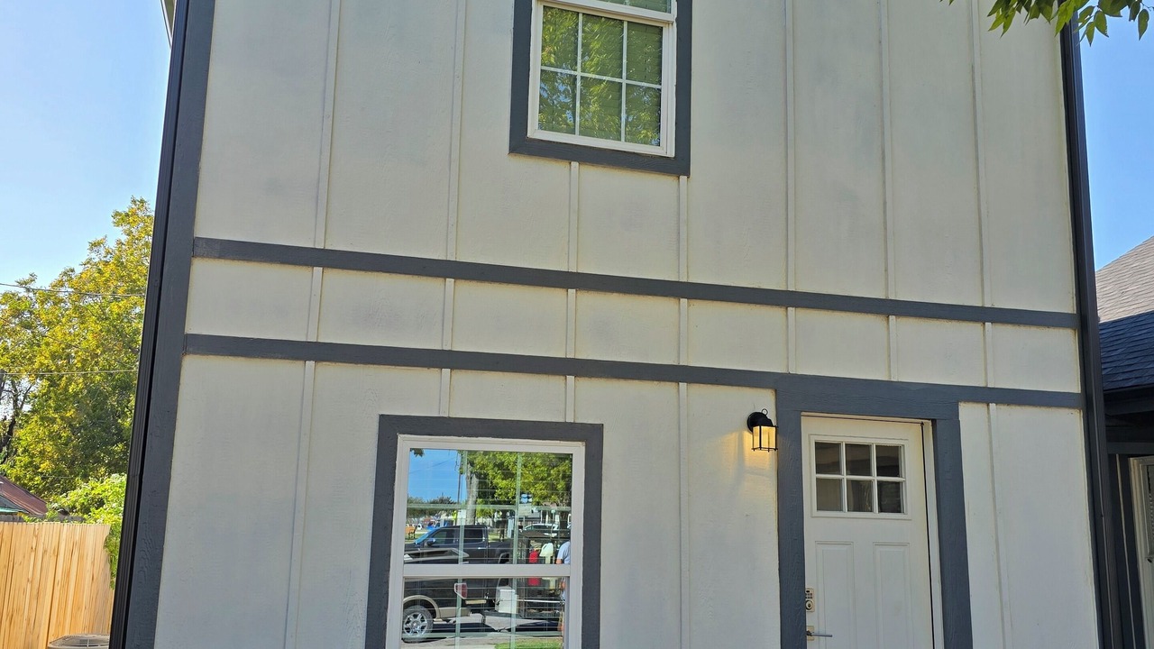 Photo of Outdoor in Denison