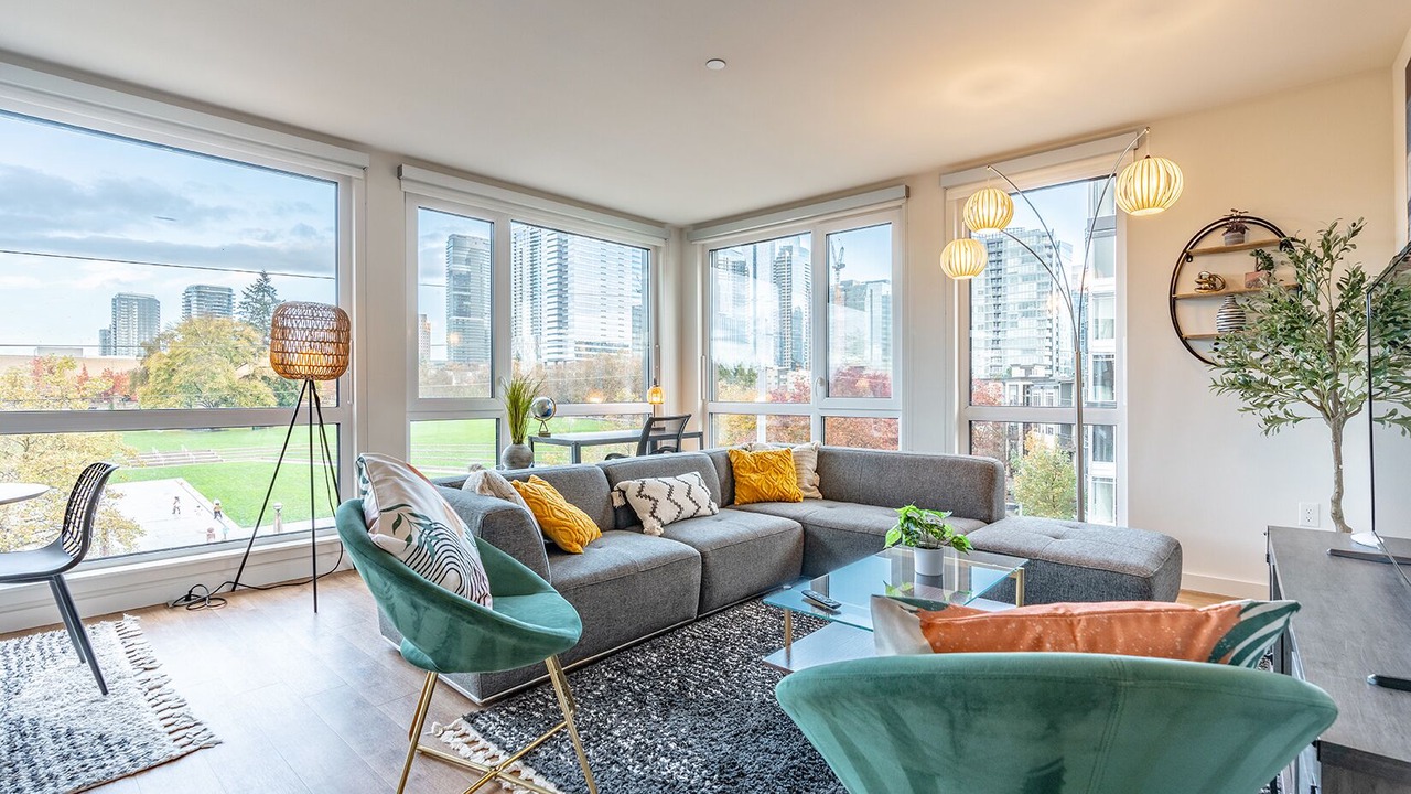 Photo of Livingroom in West Bellevue