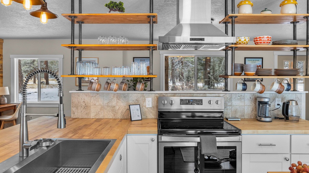 Photo of Kitchen in Sisters