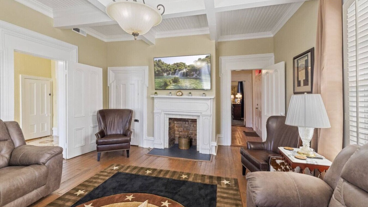 Photo of Livingroom in Lynchburg