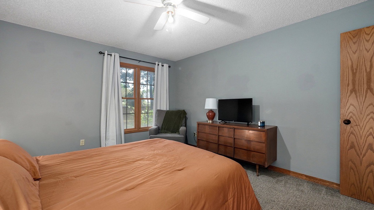 Photo of Bedroom in Mount Vernon