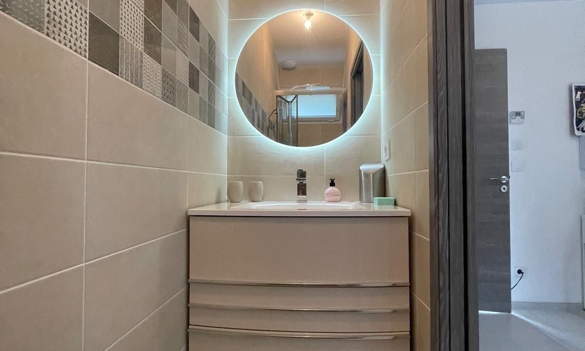 Photo of Bathroom in Saint-Paul-et-Valmalle