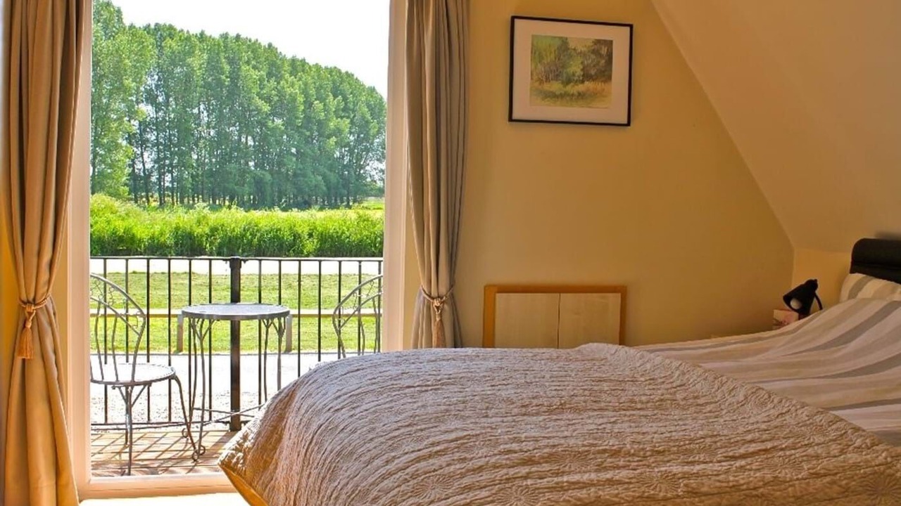 Photo of Bedroom in Thistley Green