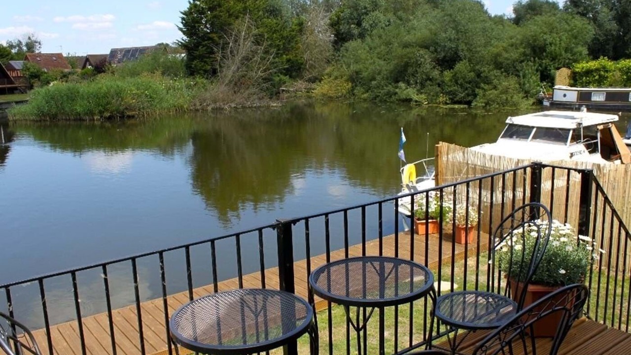 Photo of Outdoor in Thistley Green