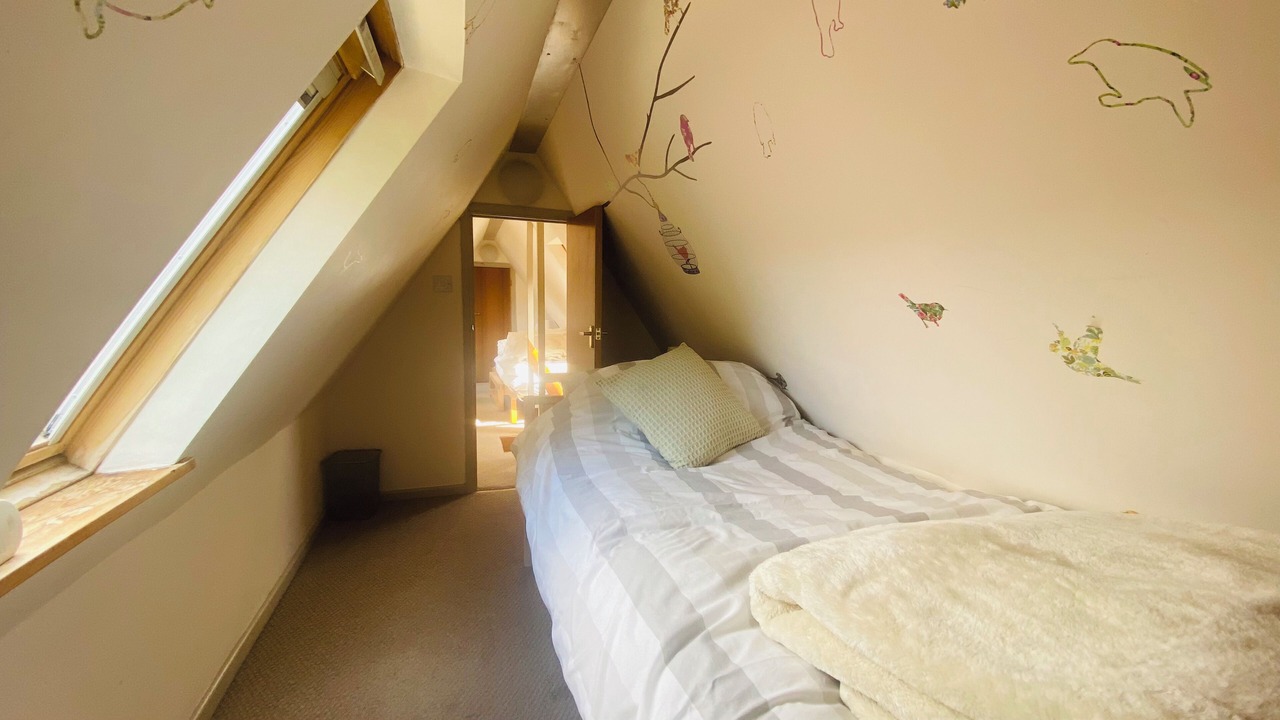 Photo of Bedroom in Thistley Green