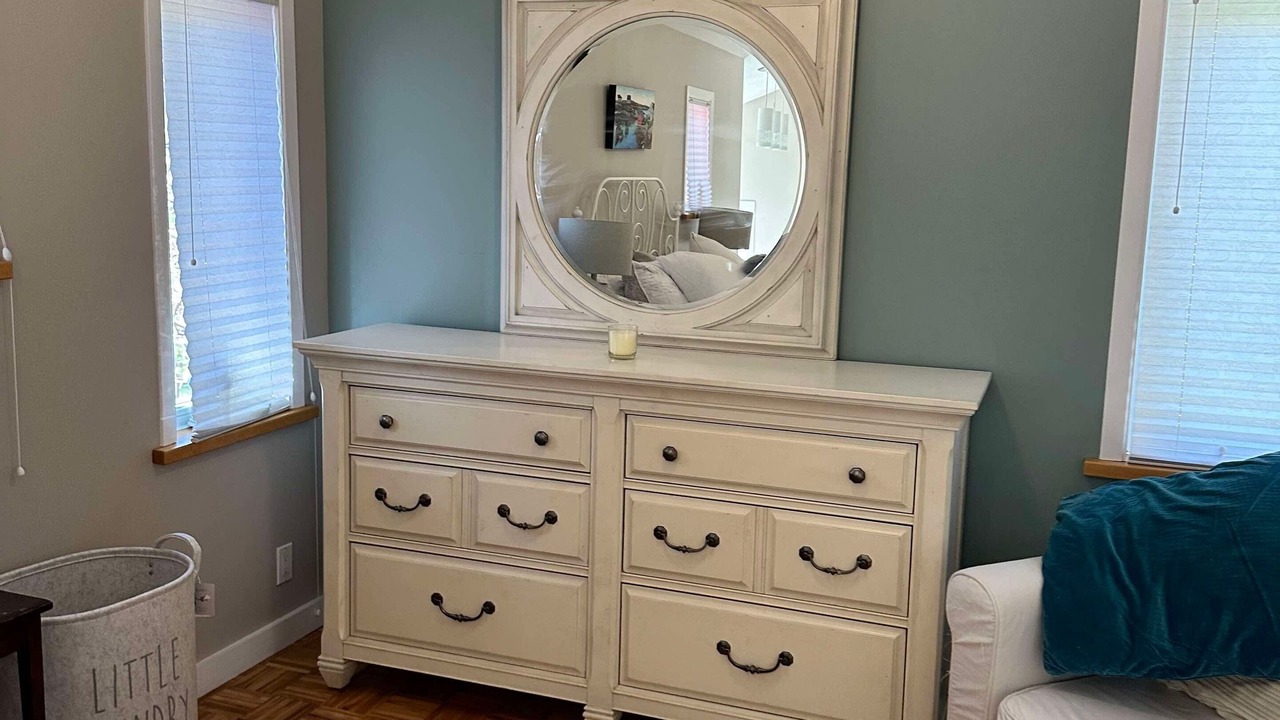 Photo of Bedroom in Todds Island