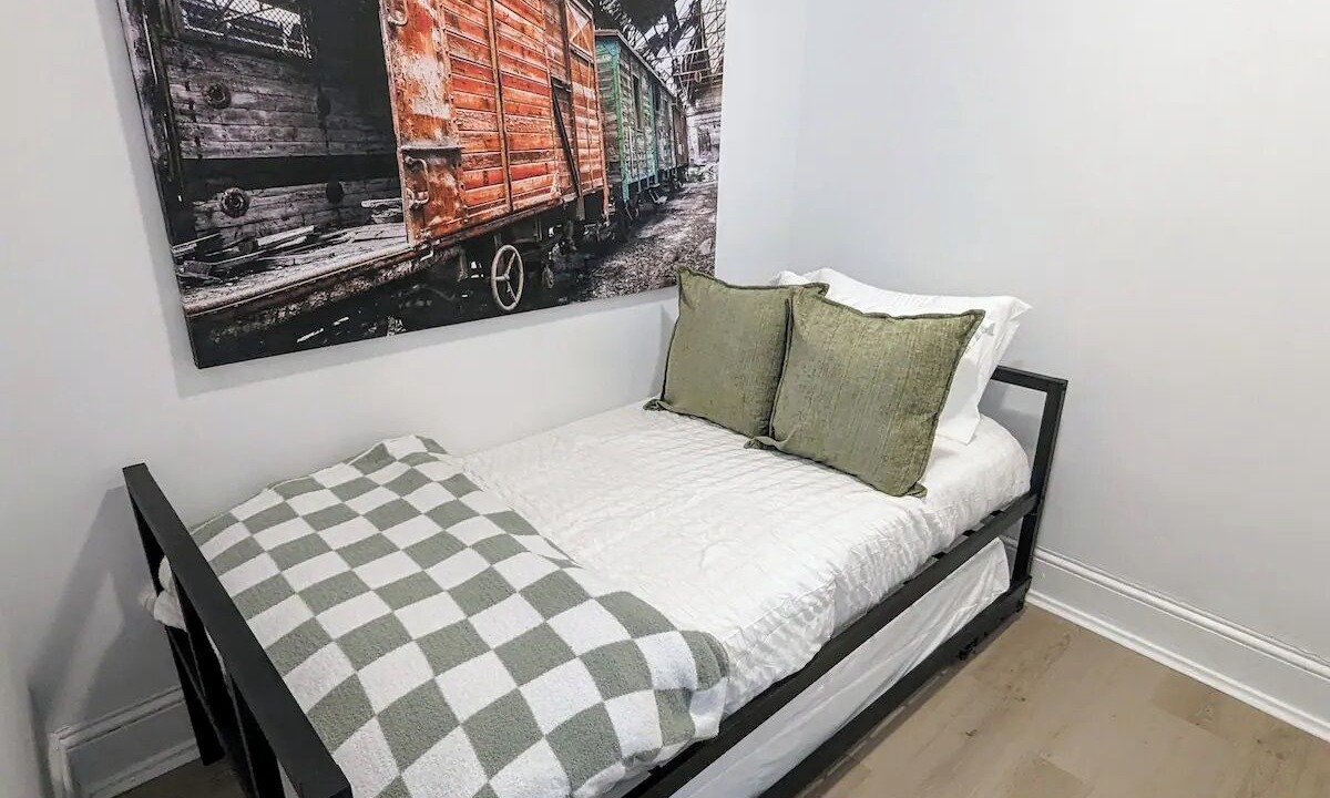 Photo of Bedroom in Seward Place