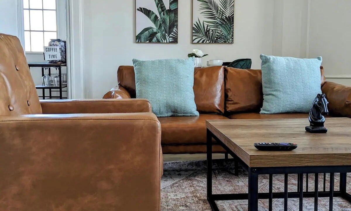 Photo of Livingroom in Seward Place