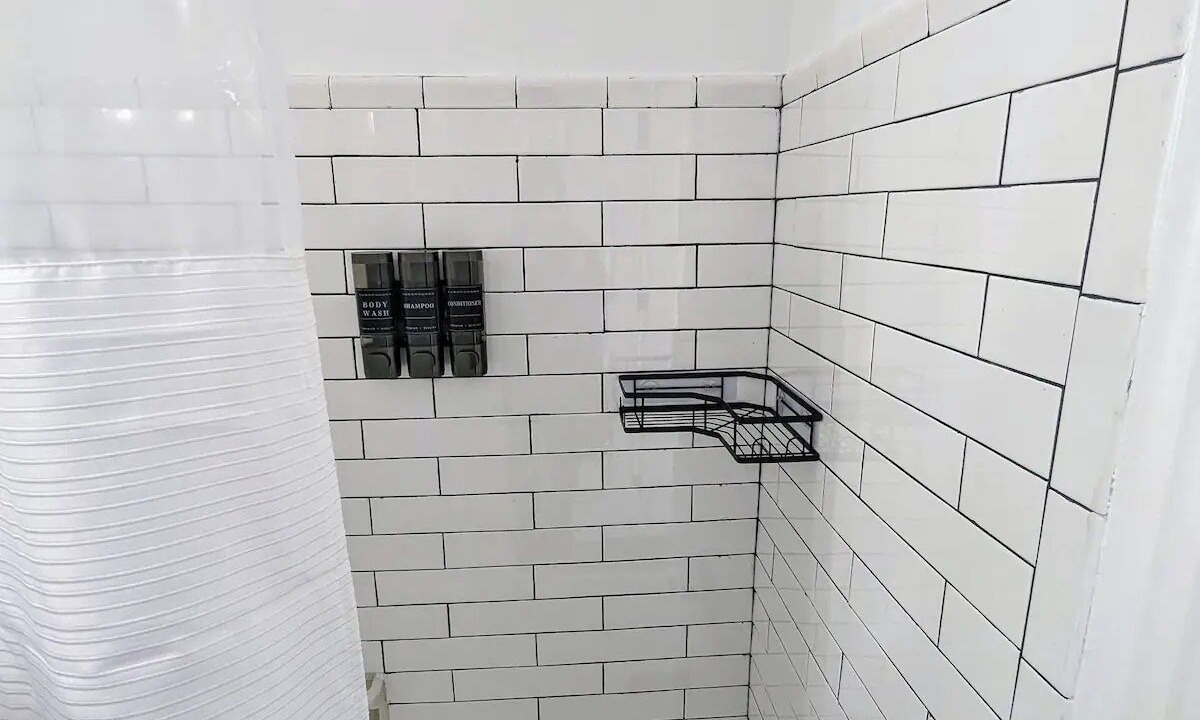 Photo of Bathroom in Seward Place
