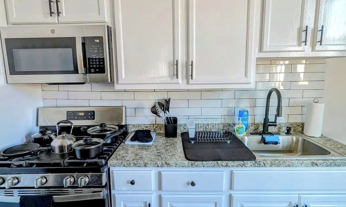 Photo of Kitchen in Seward Place