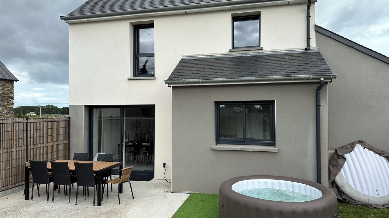 Photo of Outdoor in Saint-Meloir-des-Ondes