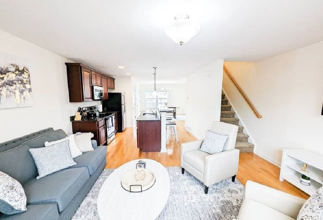 Photo of Livingroom in Stockade Historic District