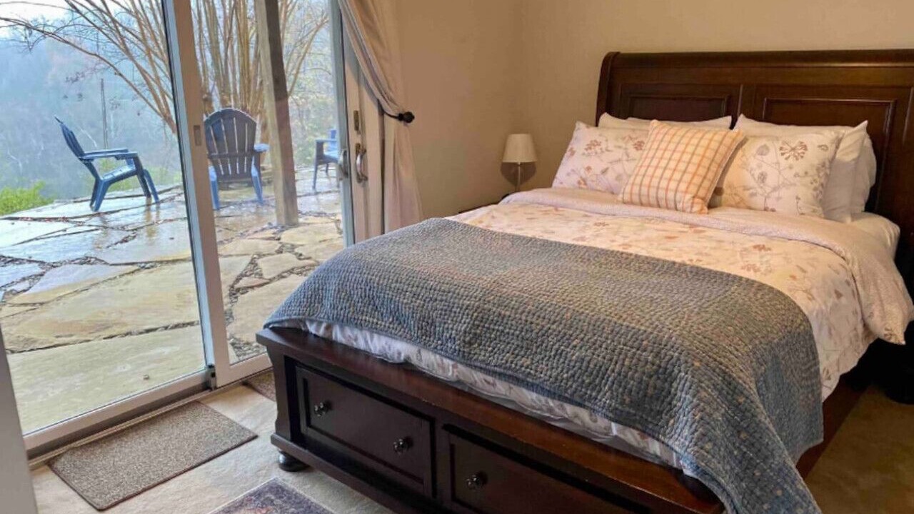 Photo of Bedroom in Louisville
