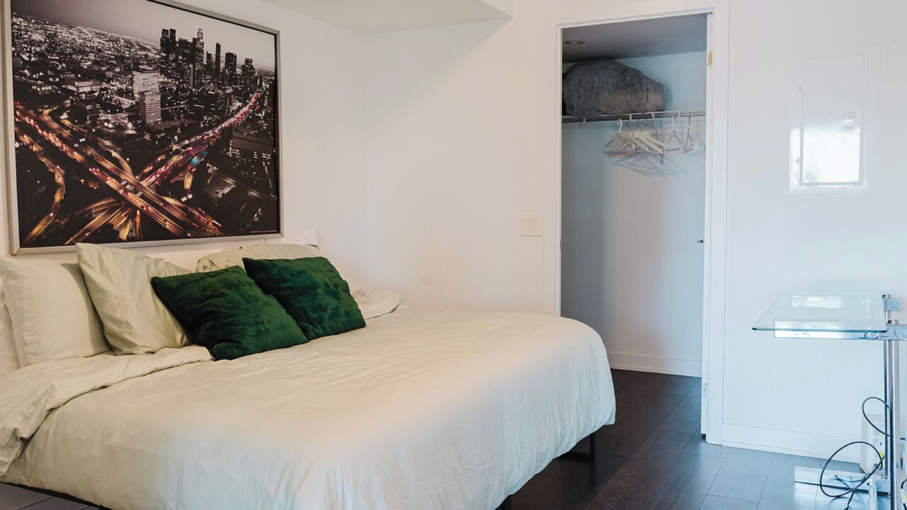 Photo of Bedroom in Toronto Entertainment District