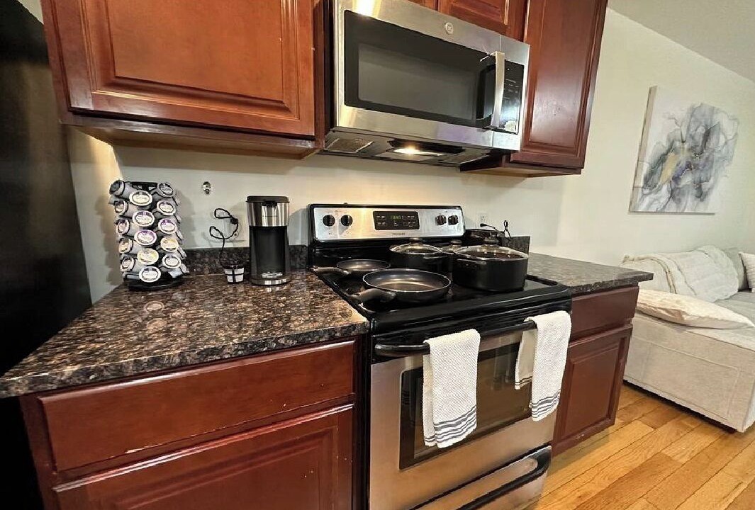 Photo of Kitchen in Stockade Historic District