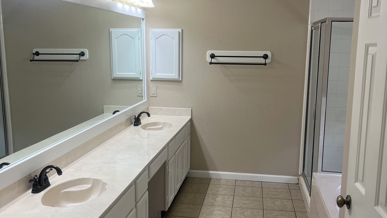 Photo of Bathroom in Atascocita