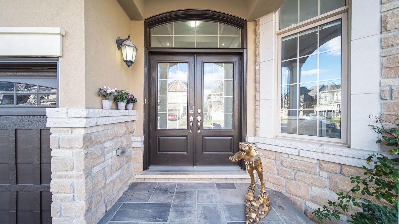 Photo of Outdoor in Brampton