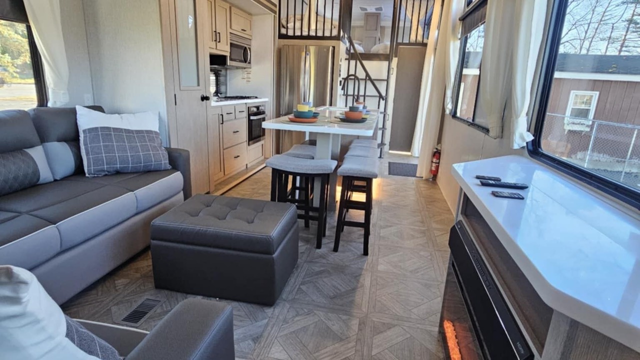 Photo of Livingroom in Schoharie