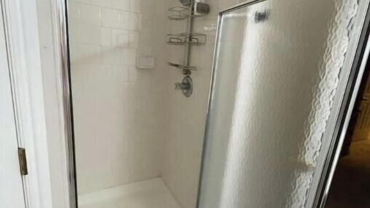 Photo of Bathroom in Yukon