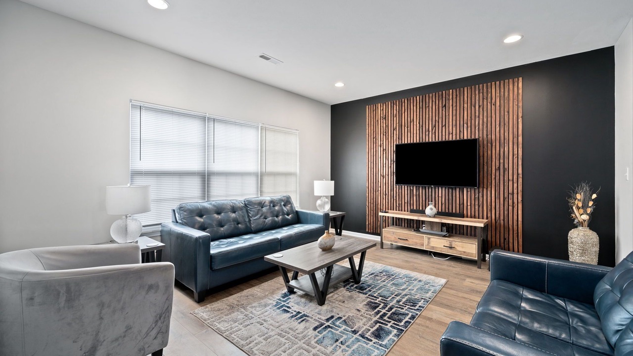 Photo of Livingroom in Crown Point