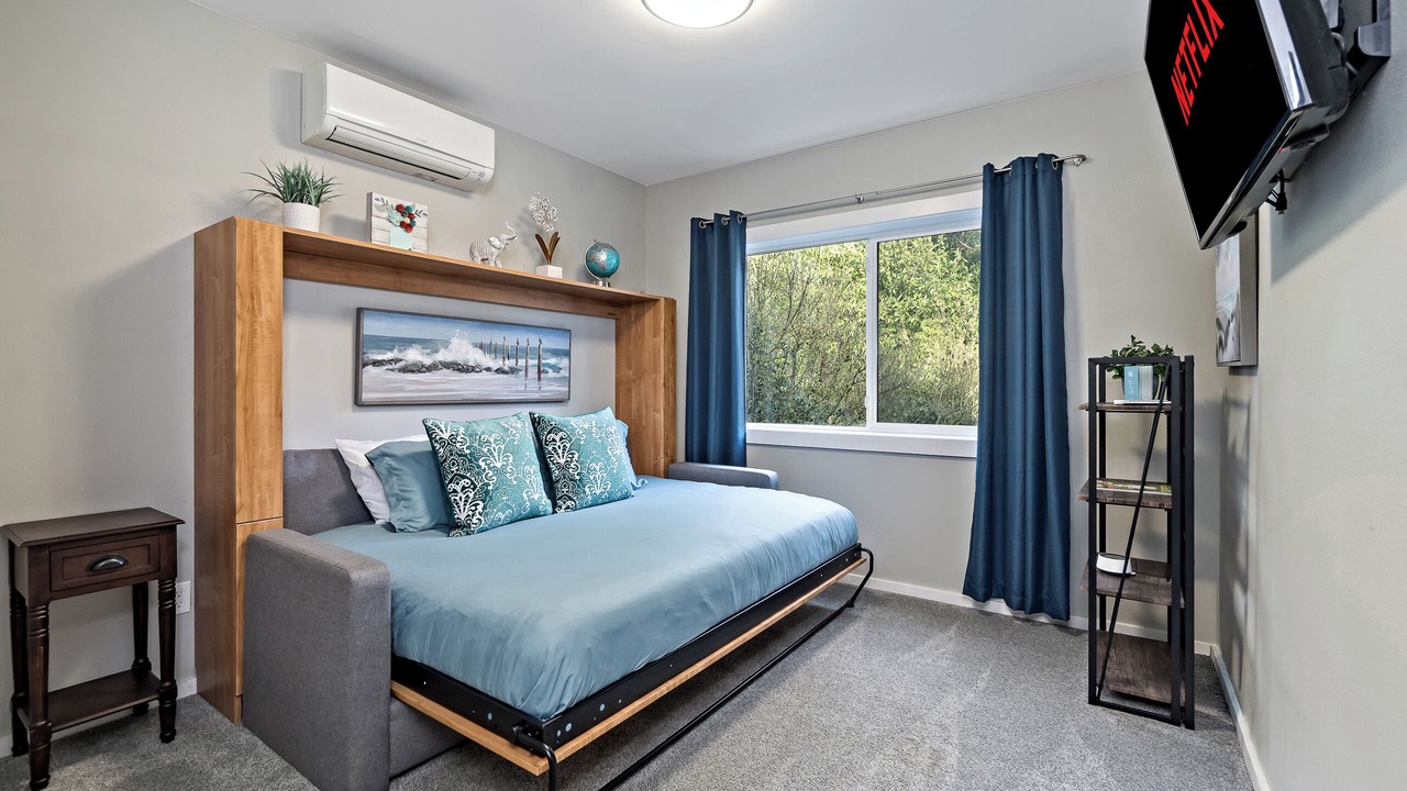 Photo of Bedroom in Green Lake