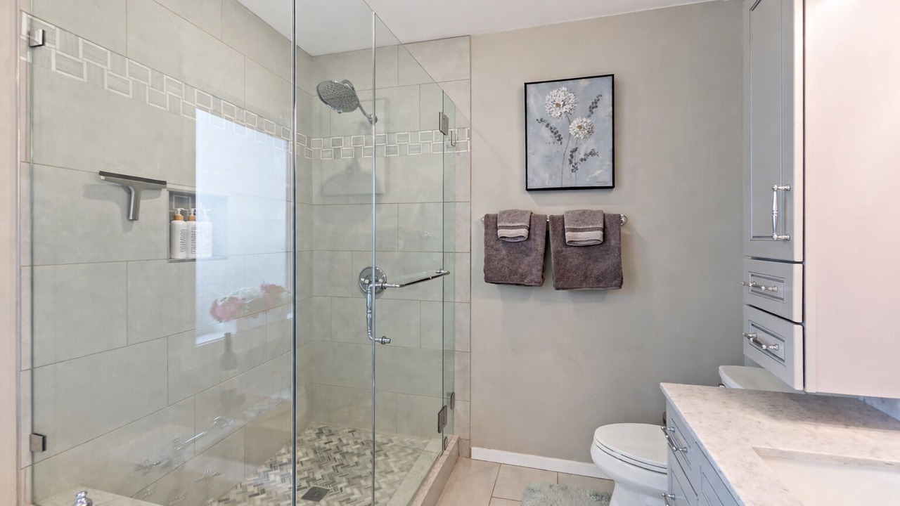 Photo of Bathroom in Green Lake