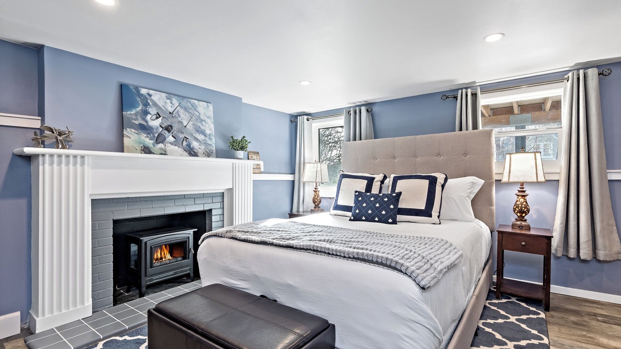 Photo of Bedroom in Green Lake