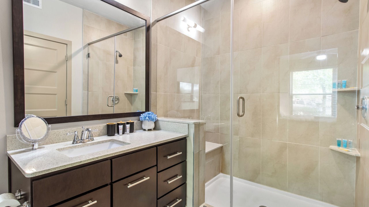 Photo of Bathroom in Chestnut