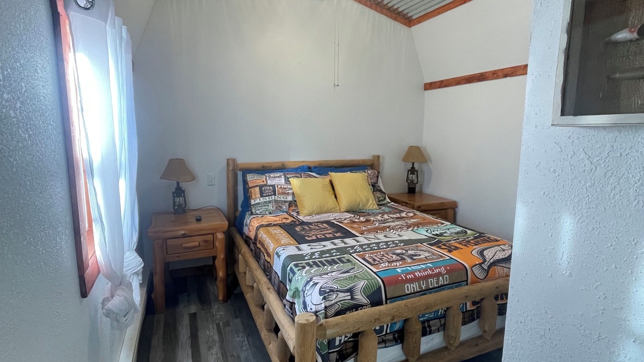 Photo of Bedroom in Licking