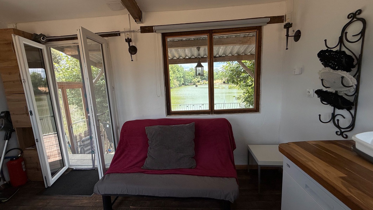 Photo of Livingroom in Champsac