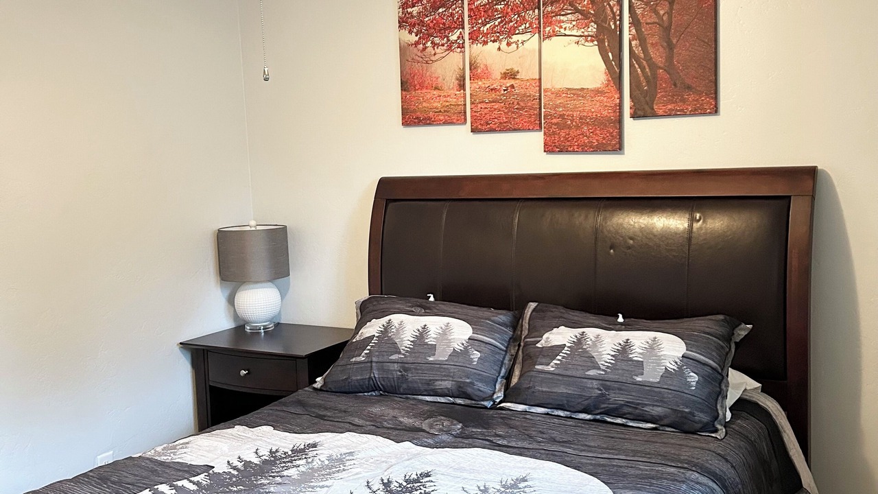 Photo of Bedroom in North Salt Lake