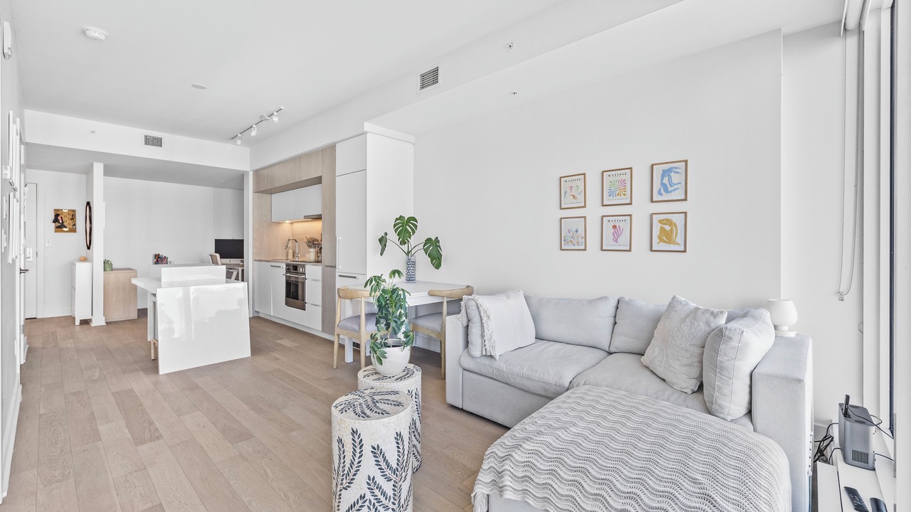 Photo of Livingroom in Downtown Montreal