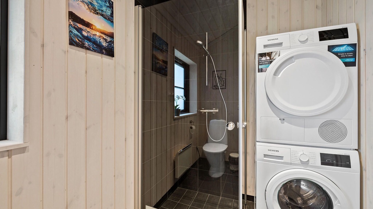 Photo of Bathroom in Holloselund