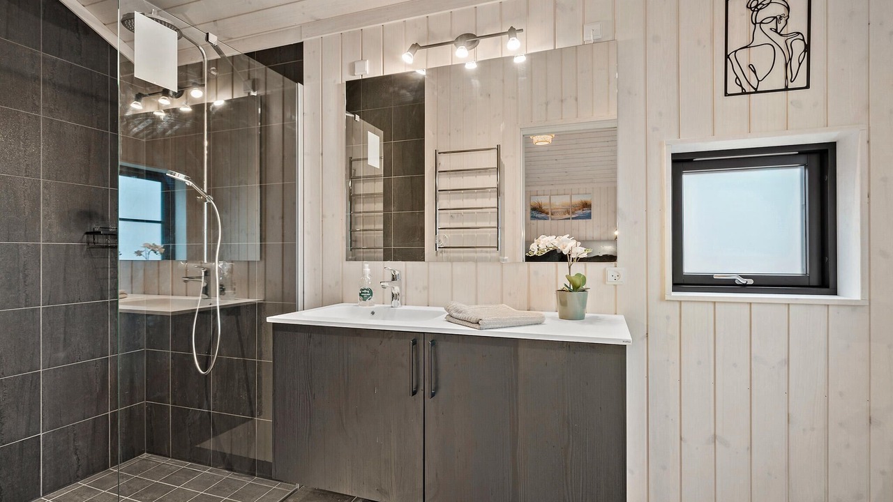 Photo of Bathroom in Holloselund