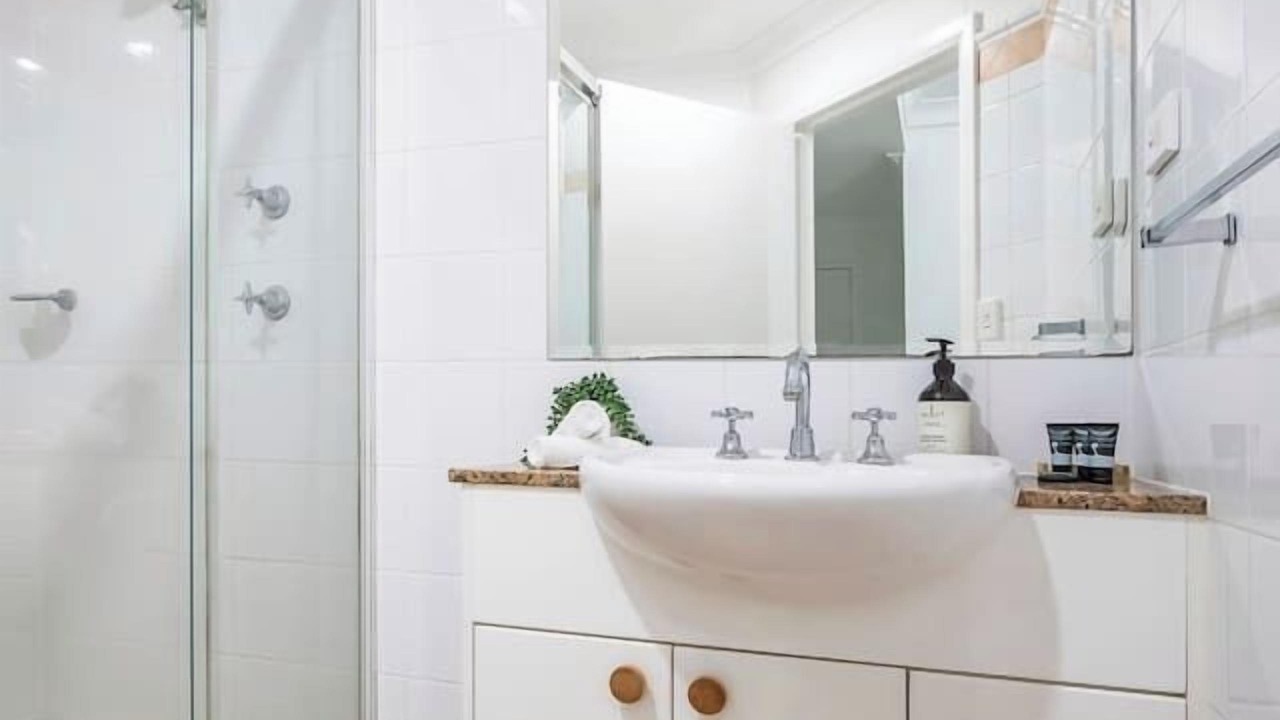 Photo of Bathroom in Narrabeen