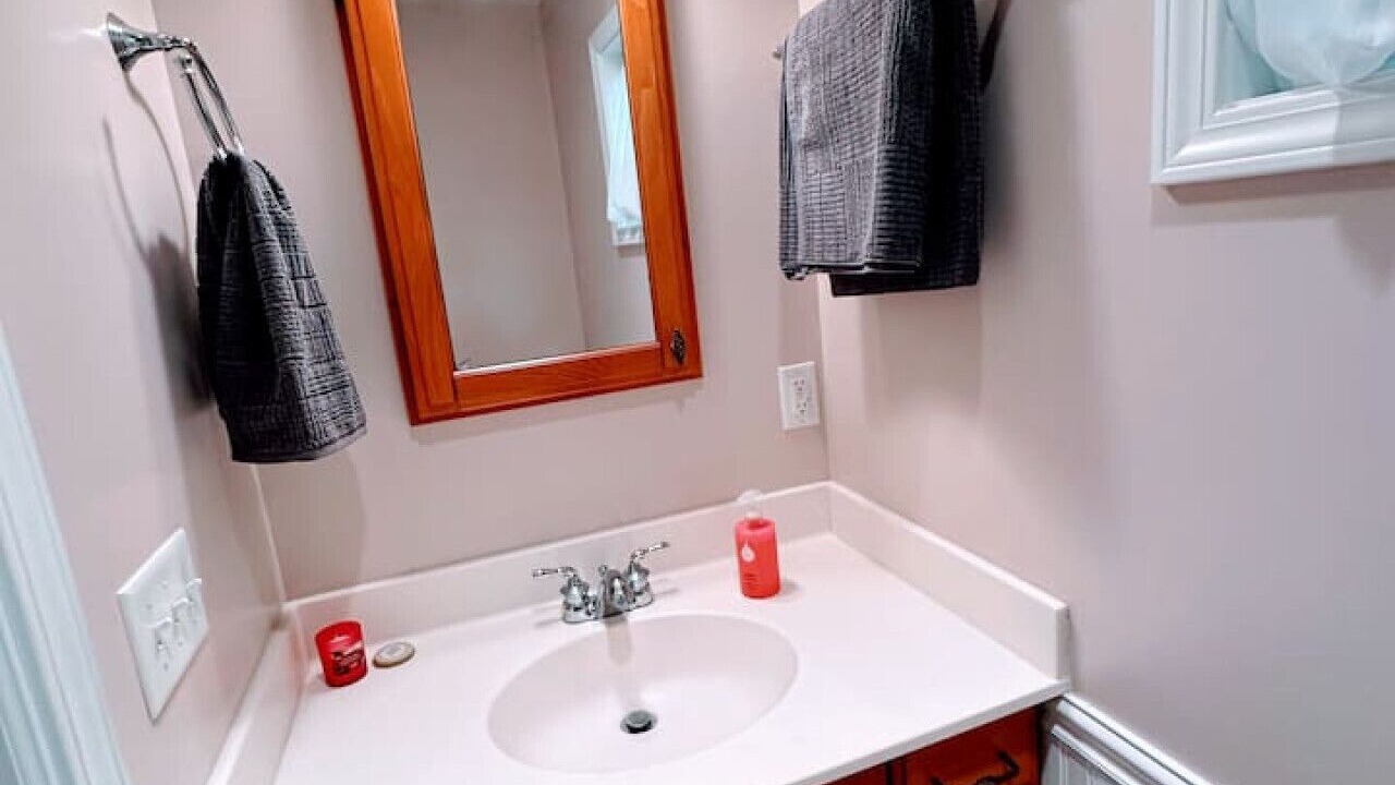 Photo of Bathroom in Geneseo