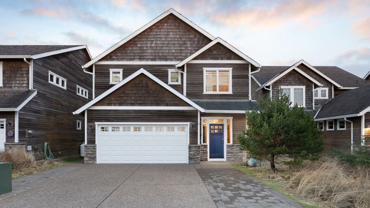 Photo of Others in Pacific City