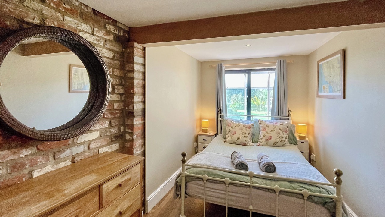 Photo of Others in Trowle Common