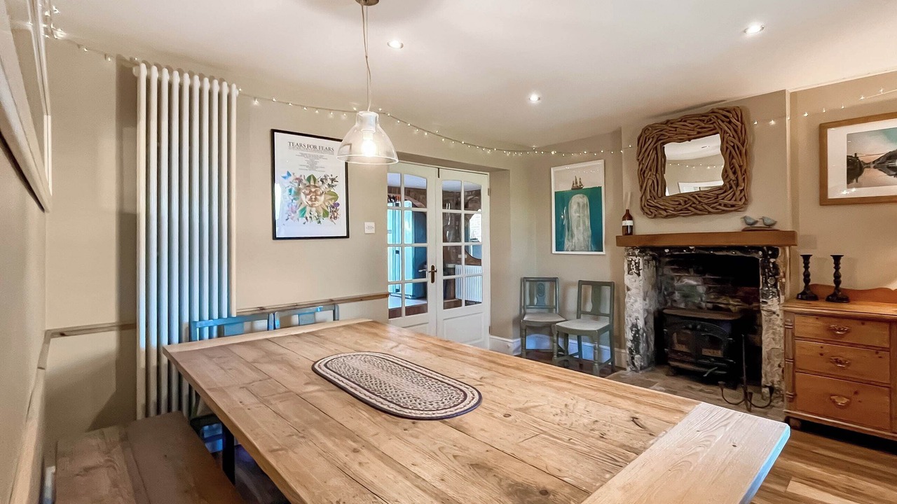 Photo of Others in Trowle Common