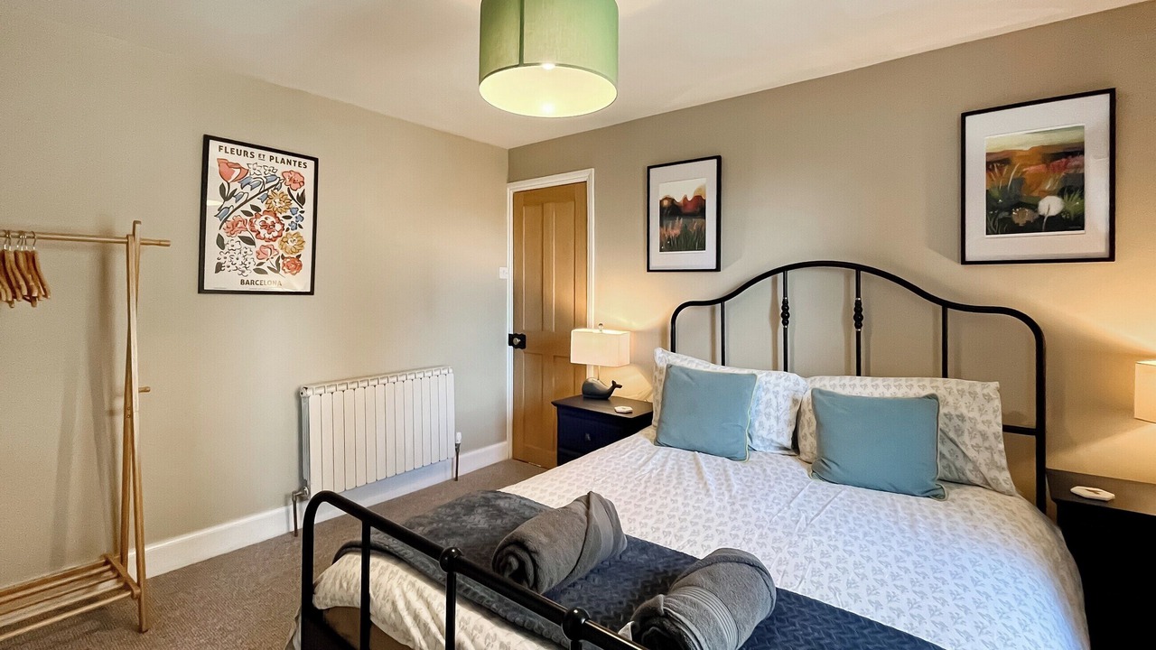 Photo of Others in Trowle Common