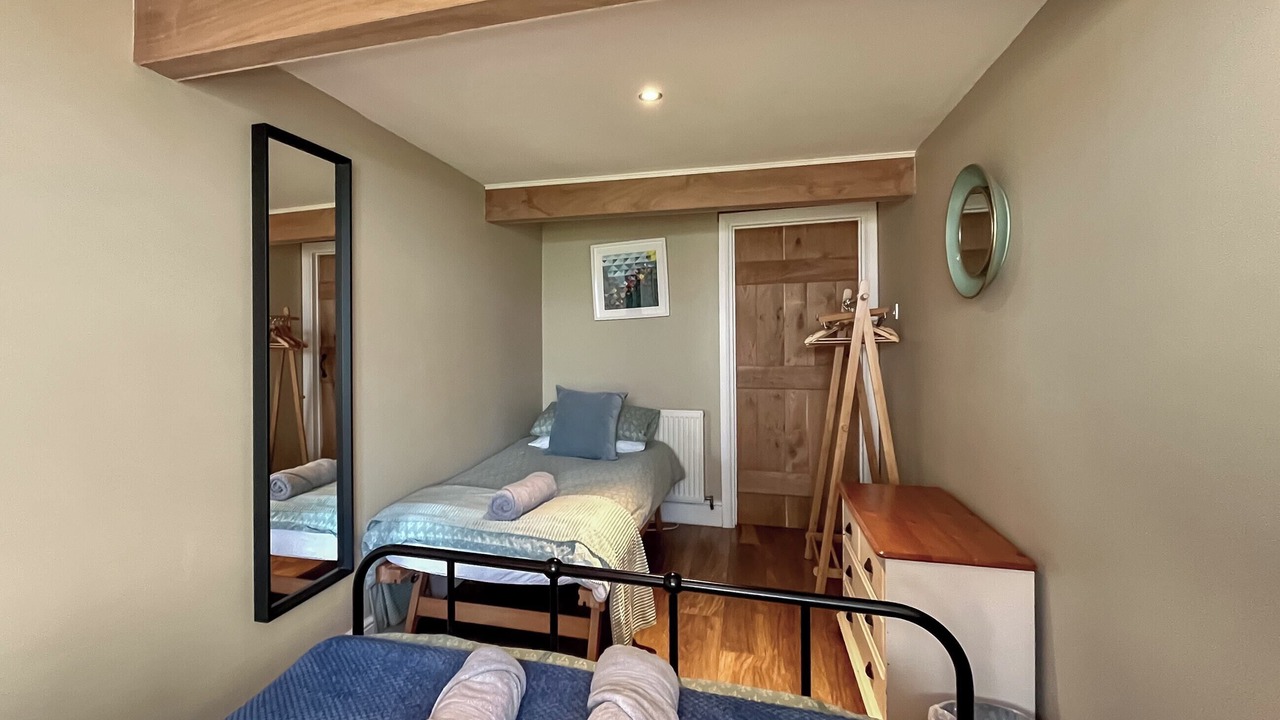 Photo of Others in Trowle Common