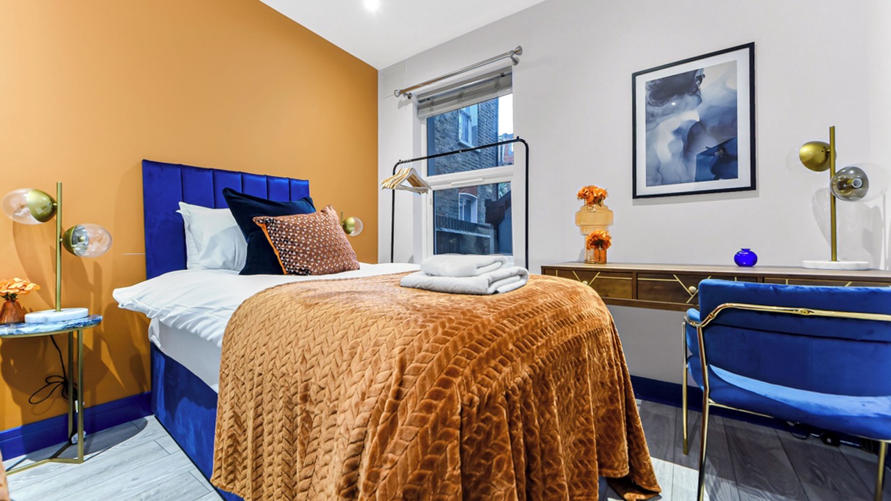 Photo of Bedroom in Hammersmith and Fulham