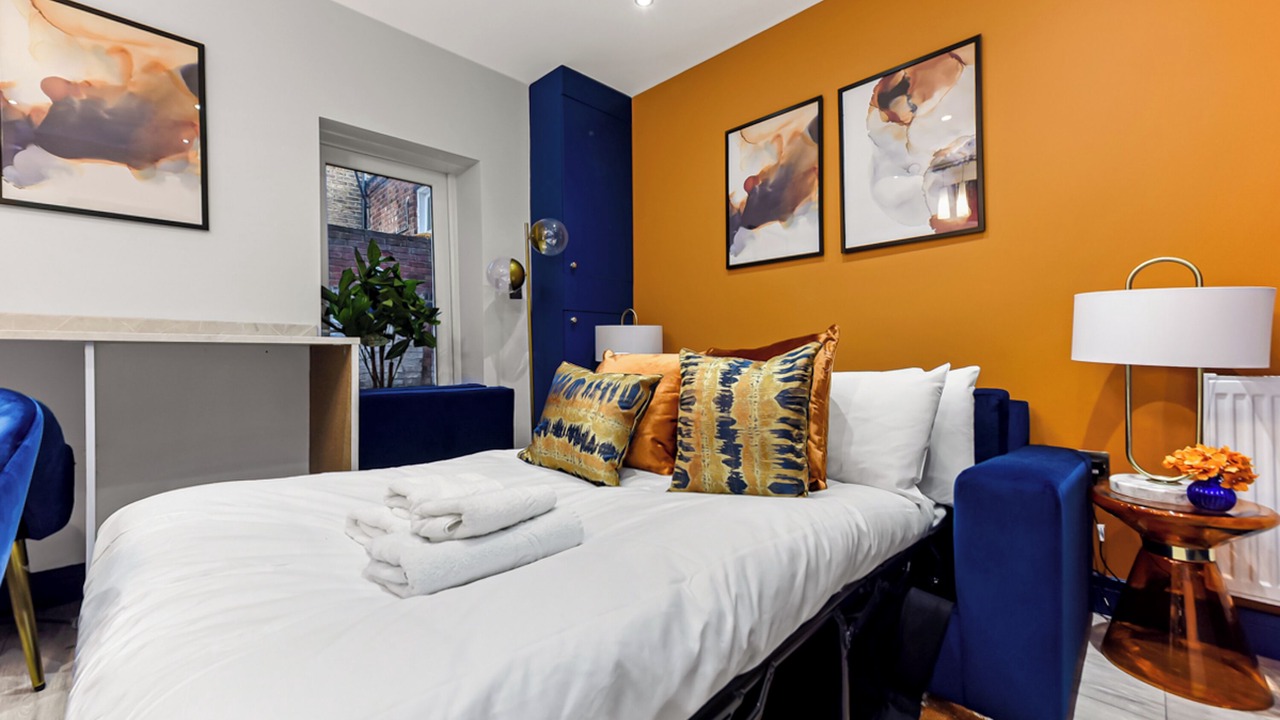 Photo of Bedroom in Hammersmith and Fulham