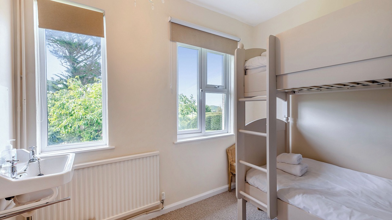 Photo of Others in Hope-Cove